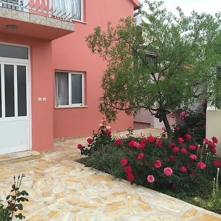 Bibic Lägenhet Vodice